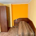 Elena Hotel 3*