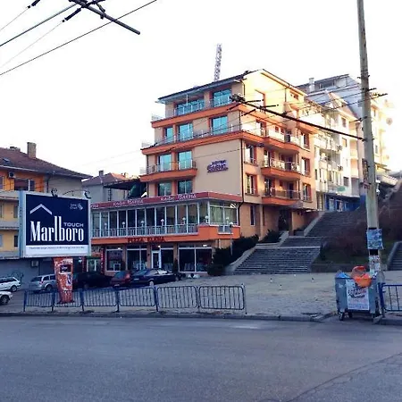 Hotel Elena
